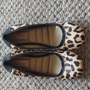 Me Too leoapard ballet flats